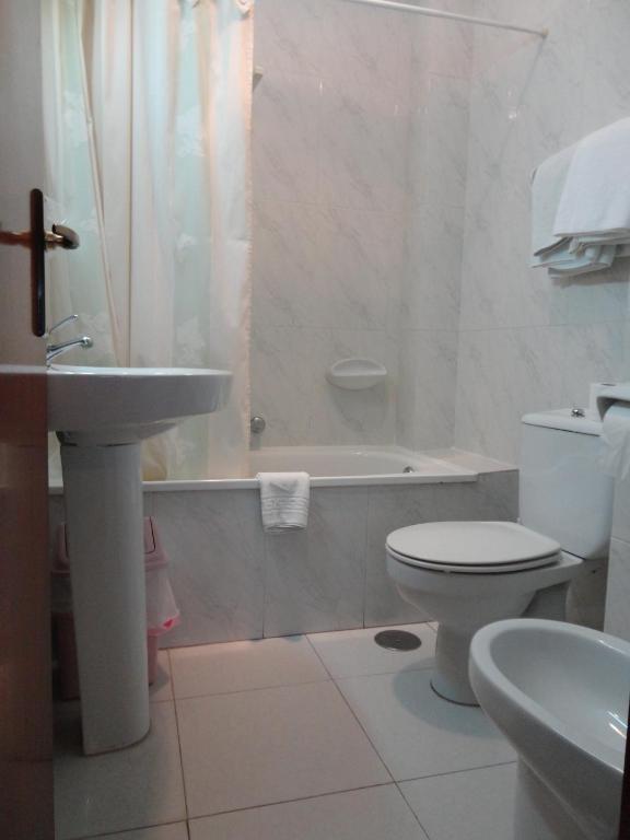 לבאקוייה Hotel Garcas מראה חיצוני תמונה