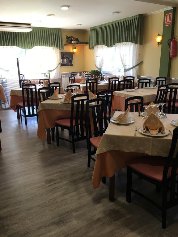 לבאקוייה Hotel Garcas מראה חיצוני תמונה